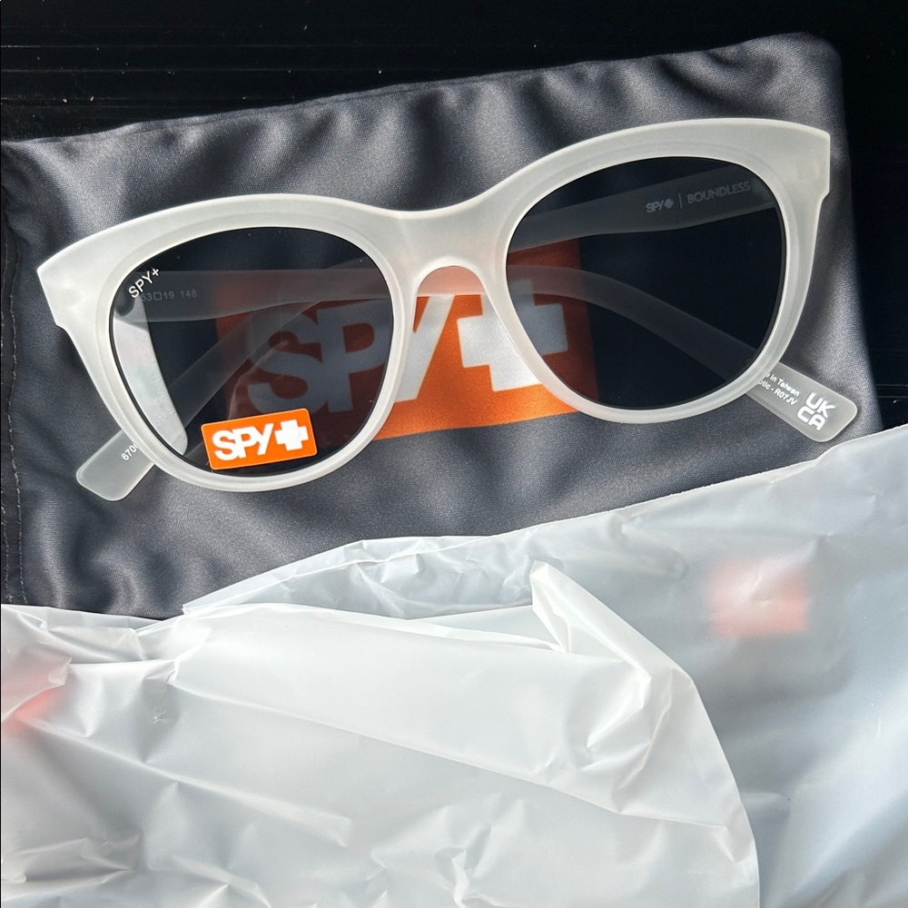 SPY OPTIC Sunglasses - Boundless Matte Crystal